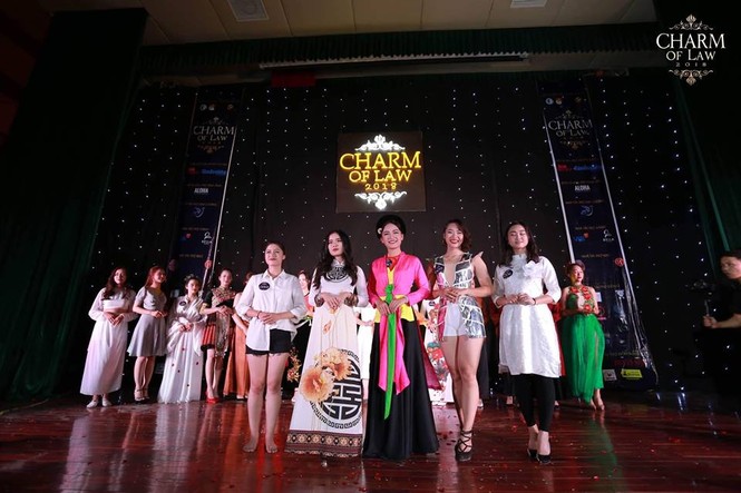 Nữ sinh đại học Luật duyên dáng khoe tài tại 'Charm of law 2018' - ảnh 1