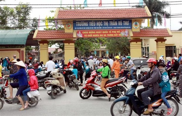 Thái Bình: Một học sinh tử vong, gần 500 học sinh hoang mang nghỉ học - ảnh 1