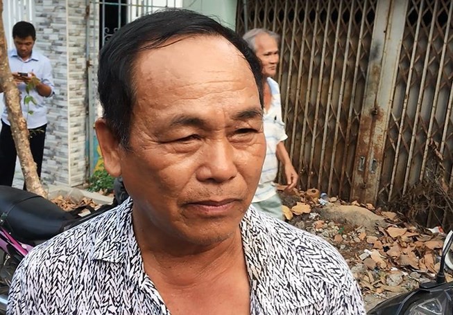 Hai tâm trạng trái ngược của cha ruột Phúc XO khi con trai bị bắt tạm giam - ảnh 1
