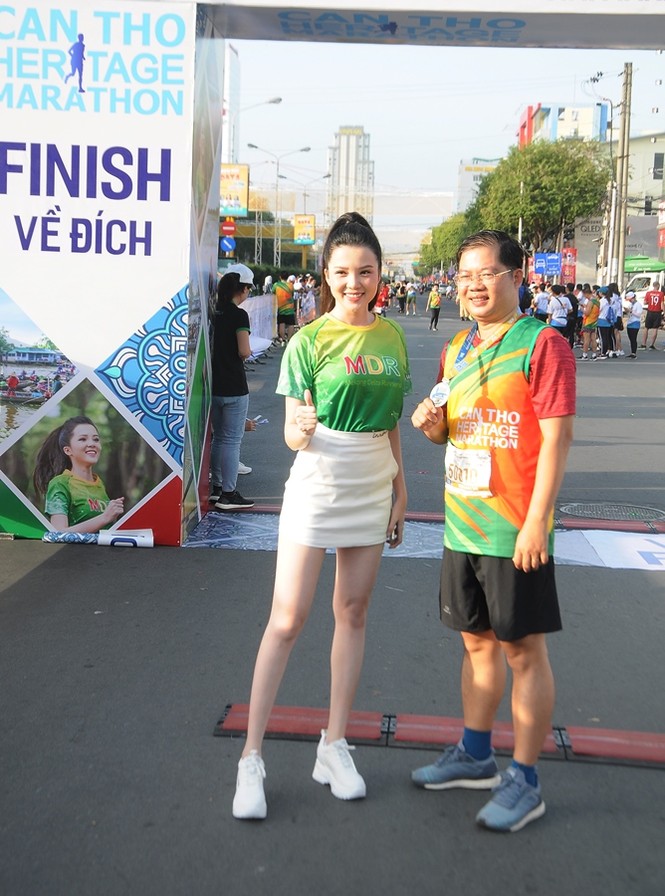 Hơn 1.200 người tham gia giải chạy bộ Marathon Quốc tế di sản Cần Thơ - ảnh 7