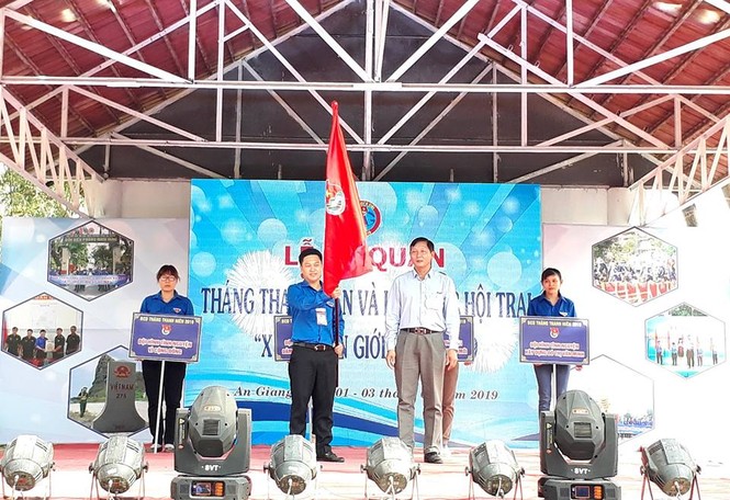 Tuổi trẻ An Giang tiên phong xây dựng nông thôn mới - ảnh 1