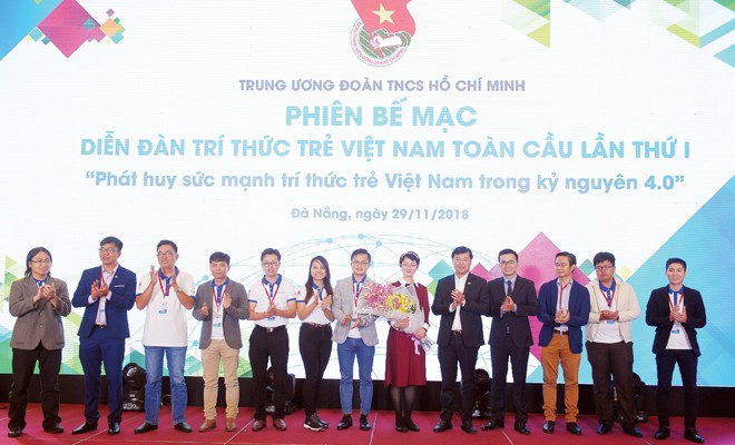 Vọng từ xứ người - ảnh 1
