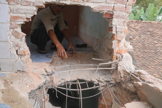 Khoanh vùng đối tượng gài mìn trong nhà dân làm 3 người bị thương - ảnh 3
