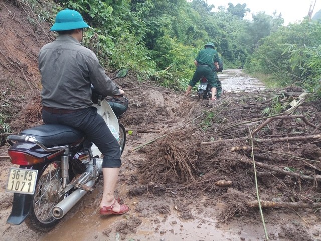Lũ lớn lại đổ về Mường Lát, một phụ nữ mất tích - ảnh 5
