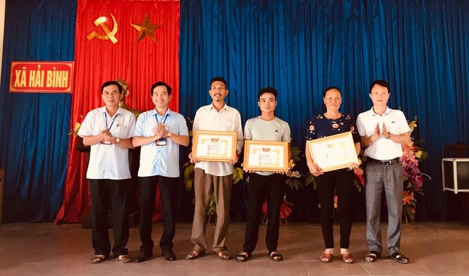 Cứu sống 3 cháu nhỏ bị đuối nước - ảnh 1