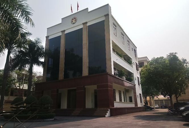 Đề nghị truy tố vụ 5 cán bộ thanh tra tỉnh về tội 'nhận hối lộ' - ảnh 1