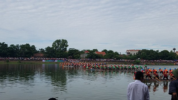 Tưng bừng lễ hội đua thuyền trên quê hương Đại Tướng - ảnh 8
