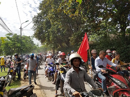 Tưng bừng lễ hội đua thuyền trên quê hương Đại Tướng - ảnh 5