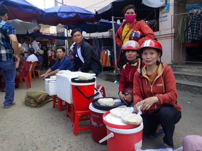 Độc đáo phiên chợ rằm tháng ba của người Nguồn - ảnh 3