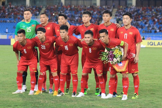 Tuyển Việt Nam lọt Top 3 đội trẻ nhất tại AFF Cup 2018 - ảnh 3