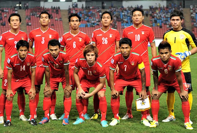Tuyển Việt Nam lọt Top 3 đội trẻ nhất tại AFF Cup 2018 - ảnh 5