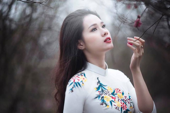 Ngắm cô bạn gái nóng bỏng của “hot boy làng bóng” Việt Nam - ảnh 10