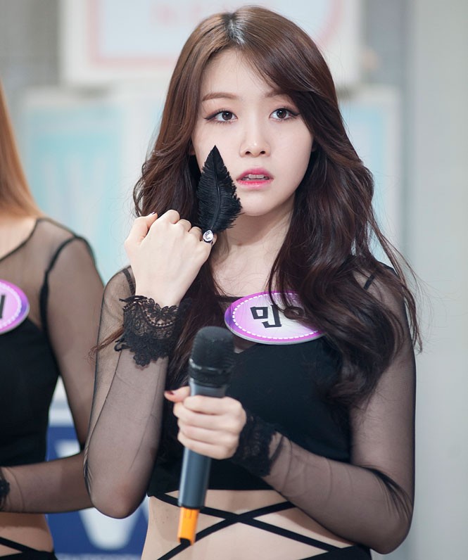 Ngắm cô bạn gái cũ xinh đẹp, nổi tiếng của Son Heung-min - ảnh 10