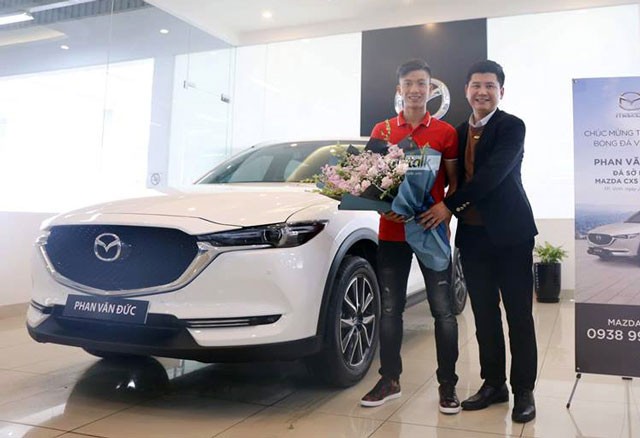 Dàn sao tuyển Việt Nam làm gì trong Tết Kỷ Hợi 2019? - ảnh 3