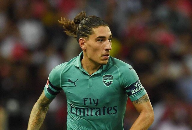 Top 10 cầu thủ hưởng lương cao nhất tại Arsenal - ảnh 7