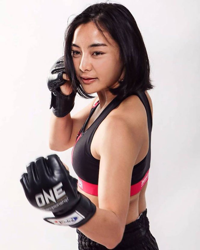 Nhan sắc tựa hot girl của nữ võ sĩ MMA hấp dẫn bậc nhất châu Á - ảnh 10