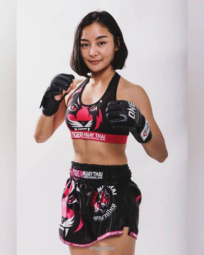 Nhan sắc tựa hot girl của nữ võ sĩ MMA hấp dẫn bậc nhất châu Á - ảnh 4