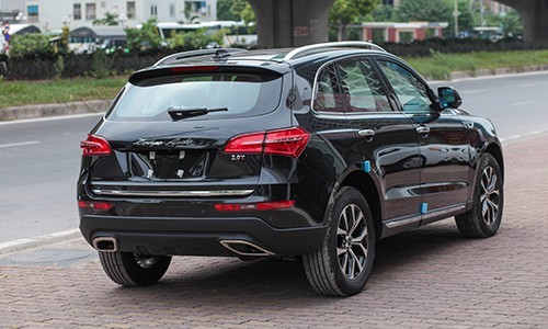 Xe giá rẻ Trung Quốc vào Việt Nam - ảnh 1