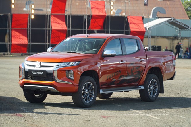 Mitsubishi Triton 2019 có giá bán từ 730 triệu ở Việt Nam - ảnh 1