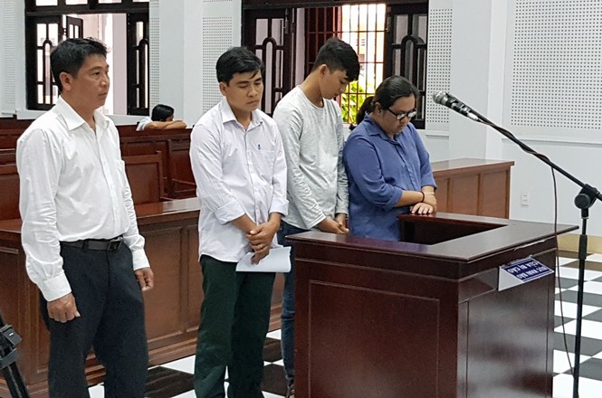 Tham ô tài sản, nguyên Chi cục trưởng Thi hành án lĩnh 7 năm tù - ảnh 1