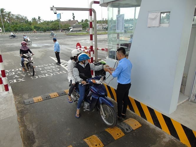 Cần Thơ kiến nghị làm rõ Thông tư về dịch vụ tại bến xe - ảnh 4