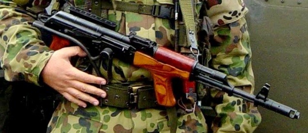 Những biến thể hiếm gặp của khẩu AK47 toàn cầu - ảnh 2