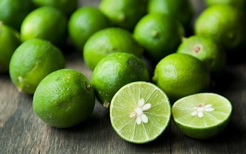 Chỉ cần cho chanh vào ngăn đá là bạn đã có ngay một thần dược - Ảnh 1. Chỉ cần cho chanh vào ngăn đá là bạn đã có ngay một thần dược - Ảnh 1.