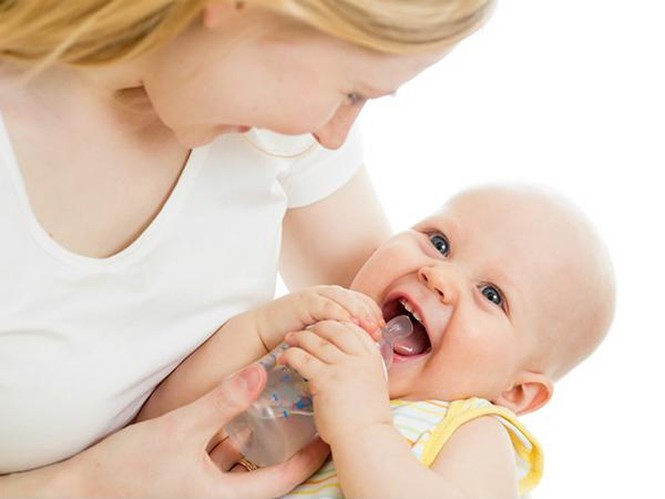 Những cách giảm đau cho trẻ khi tiêm, cha mẹ nào cũng nên biết - ảnh 1