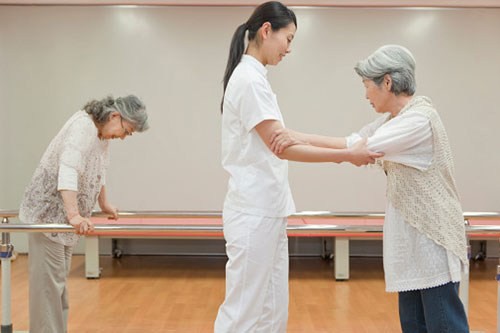 Người bị đột quỵ tập luyện kiểu này dễ tàn phế suốt đời - ảnh 1