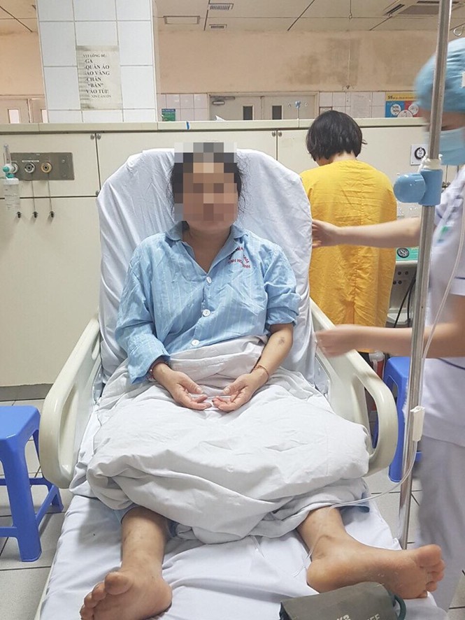 Cứu nữ nông dân mang bệnh truyền nhiễm chết người lây từ... đất - ảnh 1