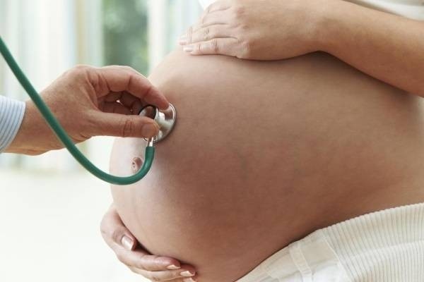 Trẻ sơ sinh tử vong ở Hà Tĩnh: Bác sỹ nói 'bất thường, 30 năm chưa từng thấy' - ảnh 1