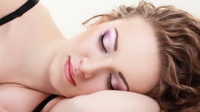 Ngủ kiểu này mắc cả đống bệnh, ung thư cũng 'đến' cực nhanh - ảnh 1