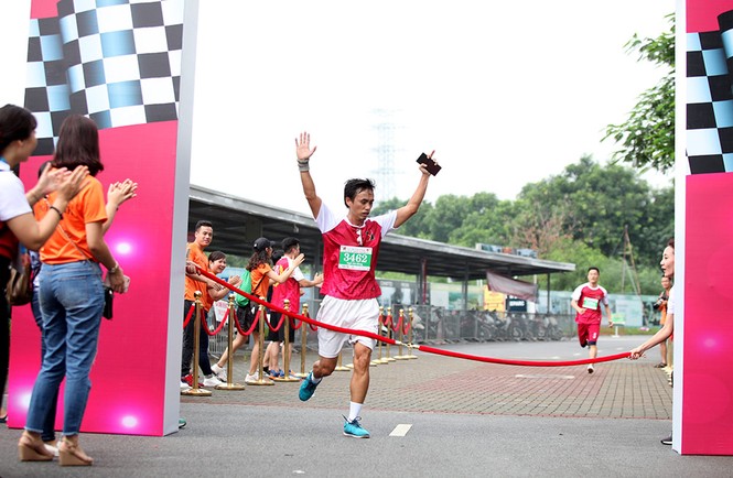 Giải chạy Marathon gây quỹ từ thiện của Đoàn Thanh niên Agribank - ảnh 14