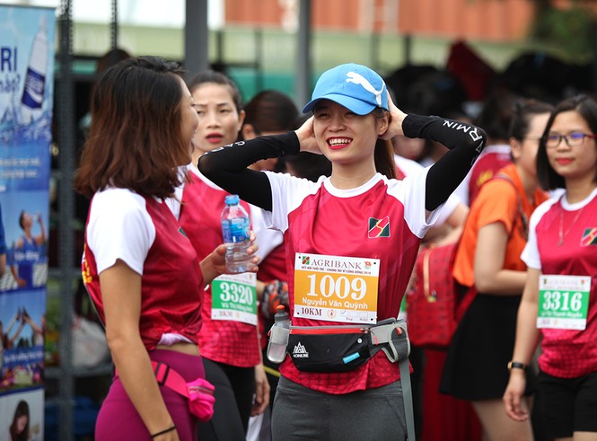 Giải chạy Marathon gây quỹ từ thiện của Đoàn Thanh niên Agribank - ảnh 1