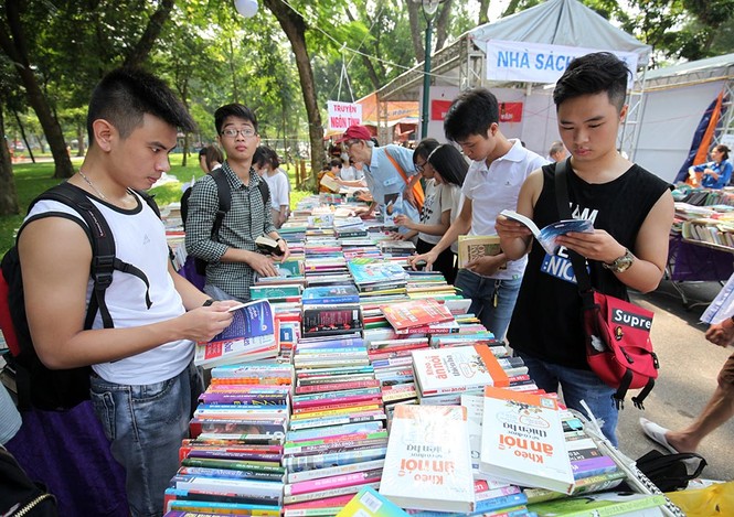 Chen chân tại Hội sách mùa thu 2018 - ảnh 8