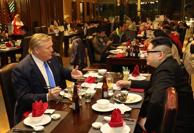 Bản sao Donald Trump và Kim Jong Un cùng nhau dùng bữa tối tại Hà Nội - ảnh 8