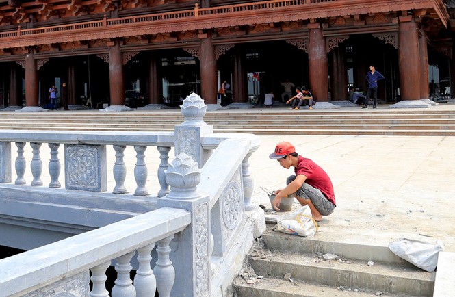 Cận cảnh chùa Tam Chúc được gấp rút hoàn thiện trước Đại lễ Vesak 2019 - ảnh 5