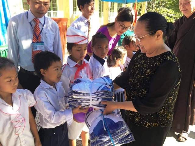 TT-Huế: Hơn 230.000 học sinh bước vào năm học mới - ảnh 12