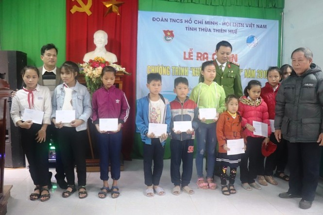 Ấm áp 'Xuân tình nguyện' giữa mùa giá rét - ảnh 5