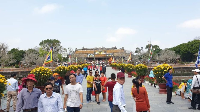 Trên những nẻo đường Xuân xứ Huế - ảnh 2