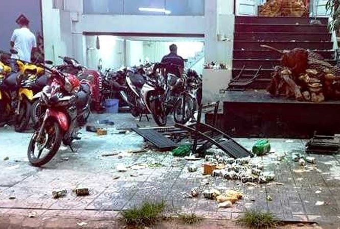 Bắt giữ nhiều ‘anh chị’ vụ lao vào tiệm cầm đồ đâm chém như phim hành động - ảnh 2