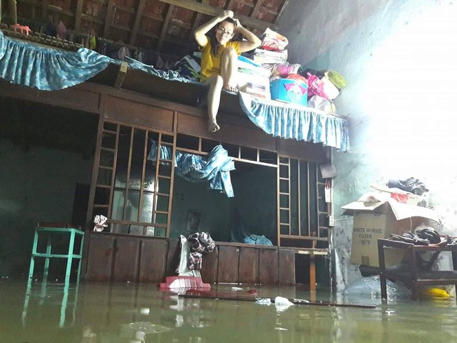 nước ngập vào nhà, cuốn trôi người ở Quảng Nam - ảnh 3