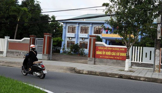 kỷ luật khiển trách Phó bí thư thường trực đảng ủy khối các cơ quan tỉnh Quảng Nam - ảnh 1