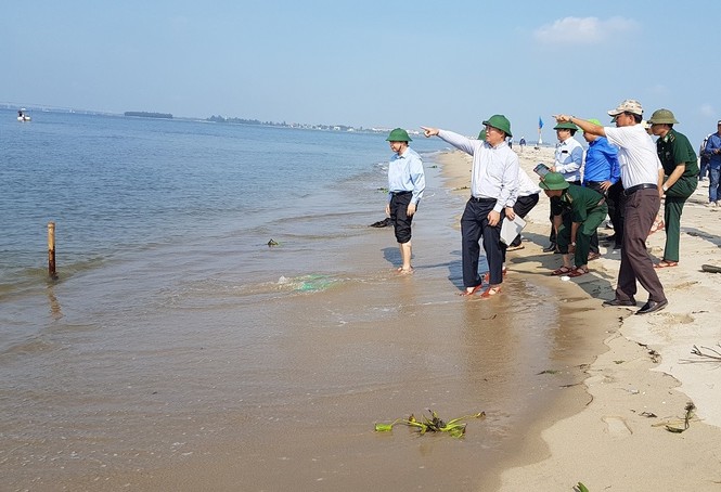 Cồn Cát Cửa Đại tiếp tục bồi thêm - ảnh 2
