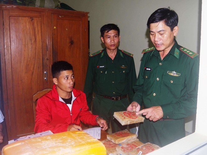 Phát hiện số lượng lớn heroin trôi dạt bờ biển Quảng Nam - ảnh 2