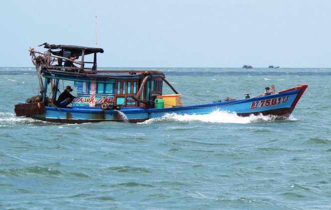 Hai ngư dân mất tích trên biển - ảnh 1