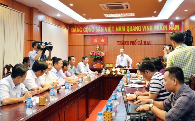 Cà Mau thông tin nóng vụ hàng trăm xác thai nhi lẫn trong rác - ảnh 1
