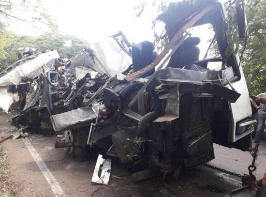 Lật xe buýt ở Venezuela, 16 người tử vong - ảnh 3