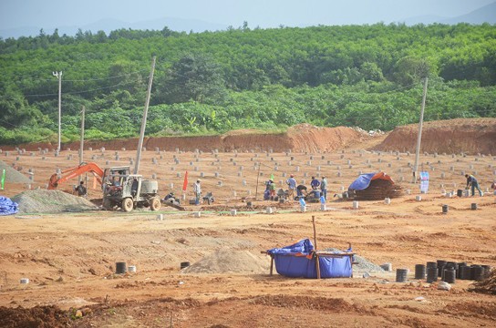 Phú Yên: Khởi tố chủ đầu tư dự án điện mặt trời đánh người - ảnh 1