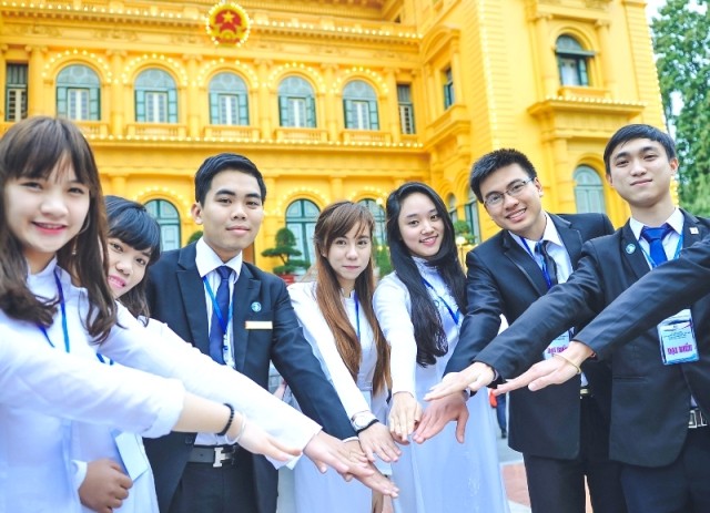 69 năm hào hùng của học sinh, sinh viên Việt Nam - ảnh 1